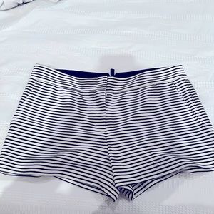 Bcbg MAXAZRIA stripped shorts